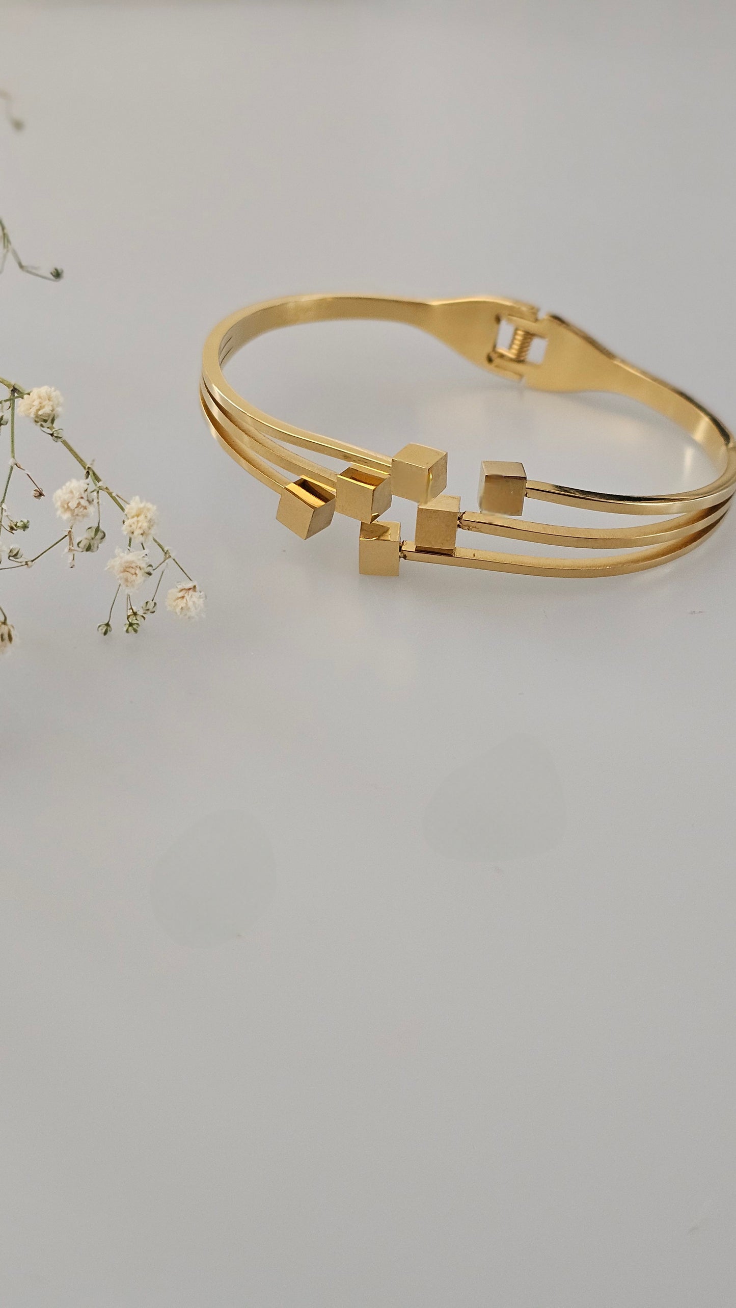 Box bracelet