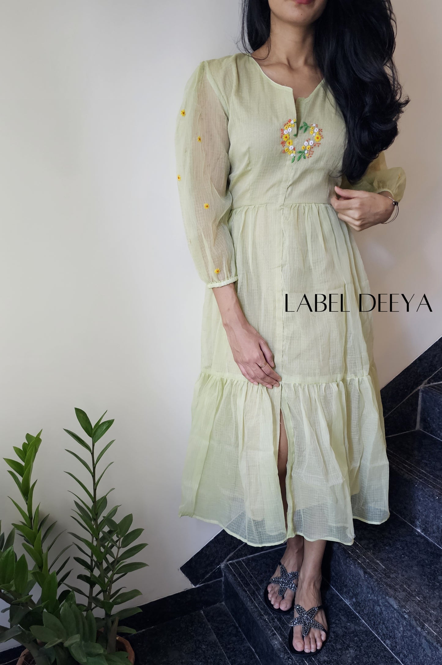 BLOSSOMY PASTEL GREEN