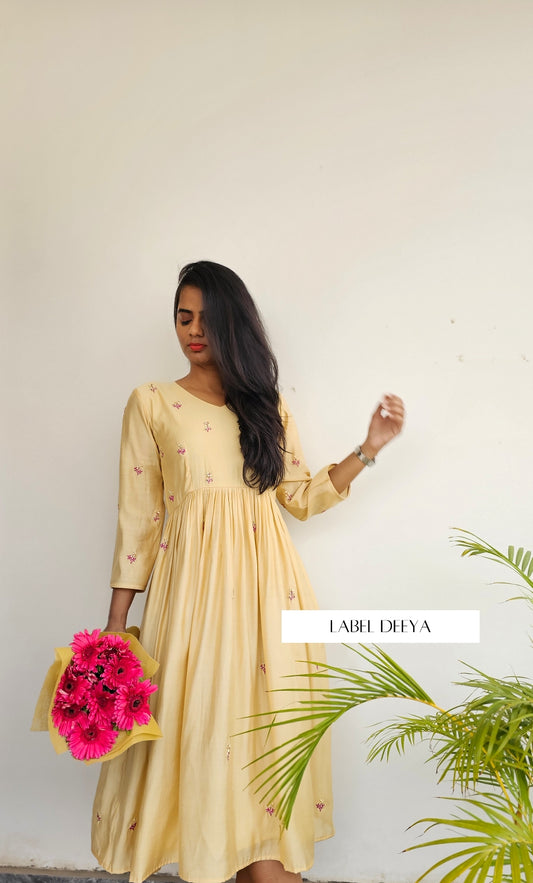 Silk Elegance- Cream