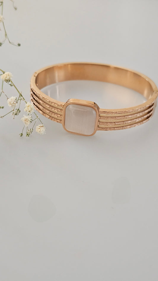 White stoned bracelet