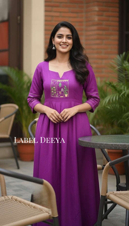 By the window garden - "IN HER TIME" COLLECTION